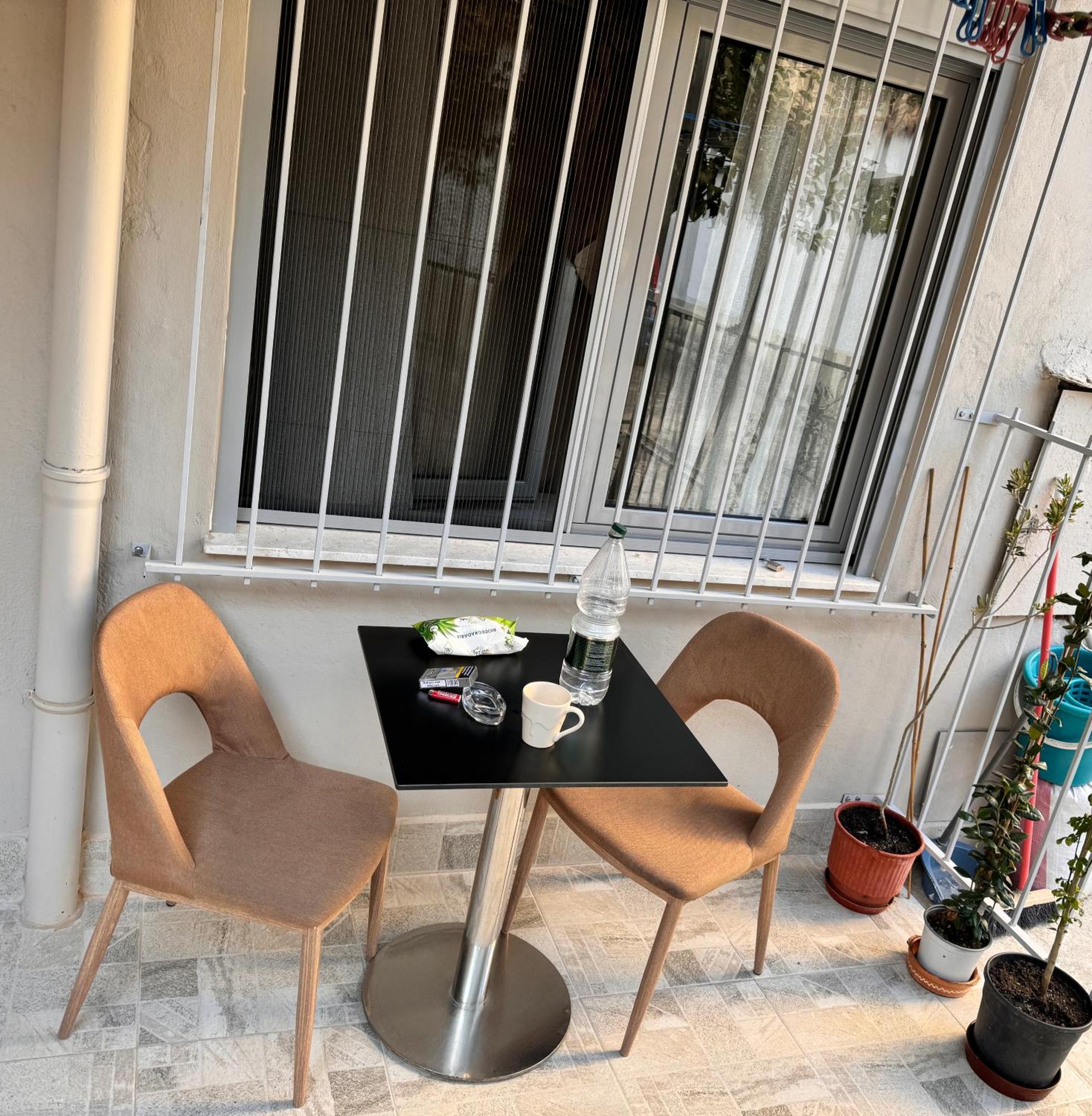 Hidden Gem 1 Apartment Tiranë Luaran gambar